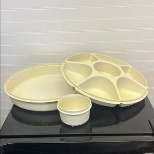 Vintage Tupperware  Serving Tray Set 3 pieces